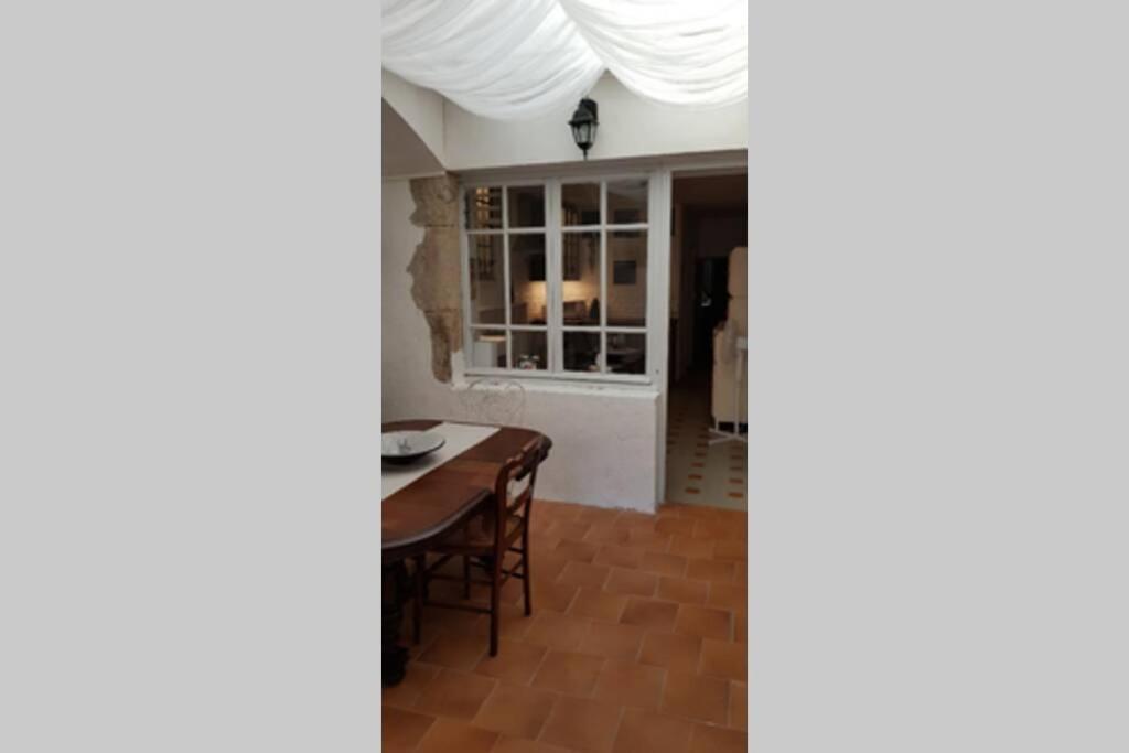 St Jean Du Gard : Spacious Apartment With Use Of Pool サン・ジャン・デュ・ガル エクステリア 写真